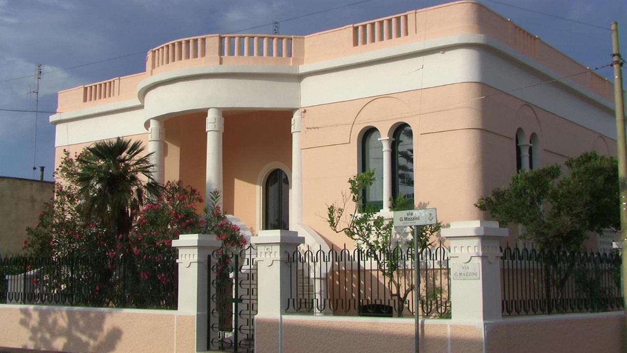 Villa Nel Salento - Ampie Camere E Giardino, Fino A 9 Persone Barbarano del Capo Exterior foto