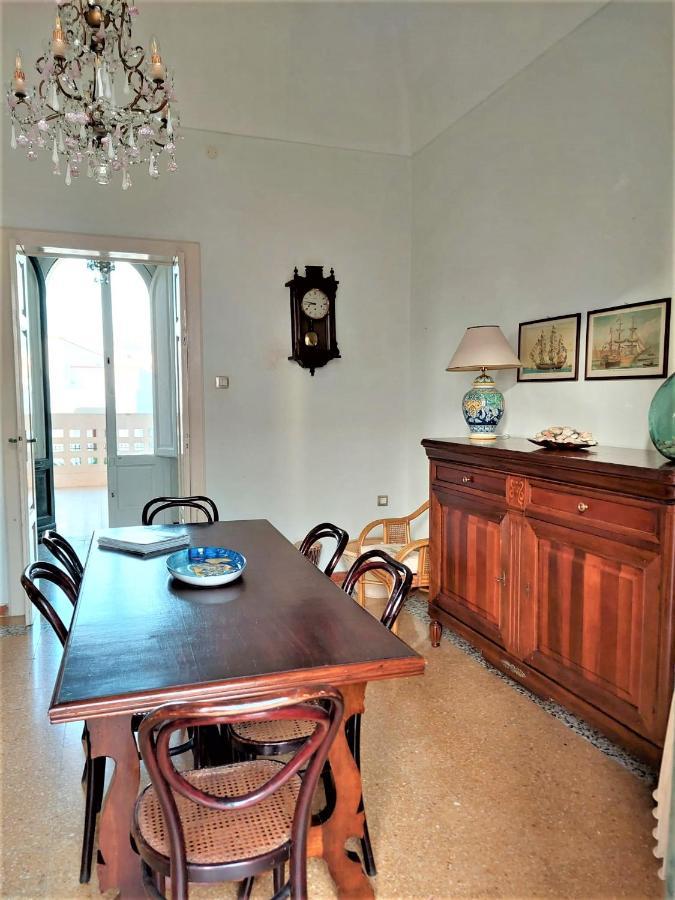 Villa Nel Salento - Ampie Camere E Giardino, Fino A 9 Persone Barbarano del Capo Exterior foto